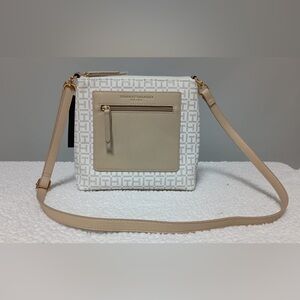 Tommy Hilfiger Crossbo bag